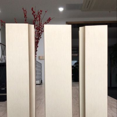 良い値段 900T/M MAL シャンパン色のアルミプロファイルの酸化生産ライン オンライン