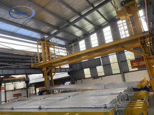 良い値段 12000T/年容量 アルミプロファイルの表面処理アノイドライン オンライン