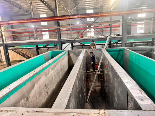 お買い得 2800 Tons/Month Vertical Anodizing Line for Cosmetic Caps and Bottle Bodies Automatic Anodizing Production Line オンライン